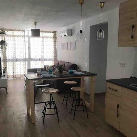 Ideal Apartamento En El Barrio De Las Delicias Malaga Zewnętrze zdjęcie